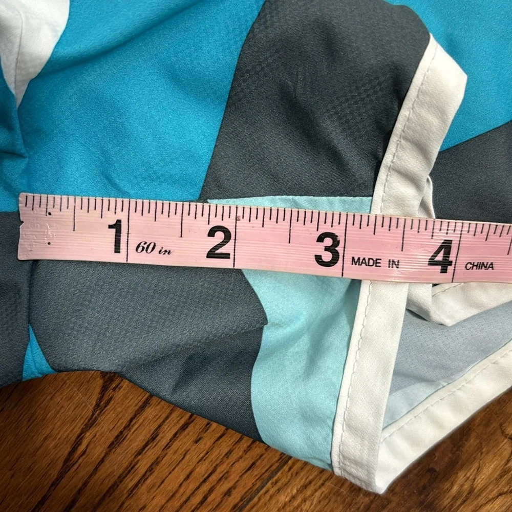 ATHLETA lined swim shorts size Large striped shorts elastic waist drawstring